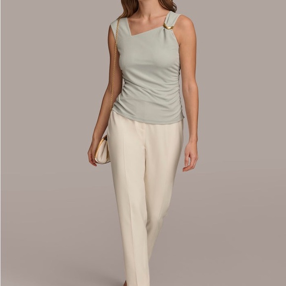 Donna Karen New York Asymmetrical top with hardware - Picture 4 of 6